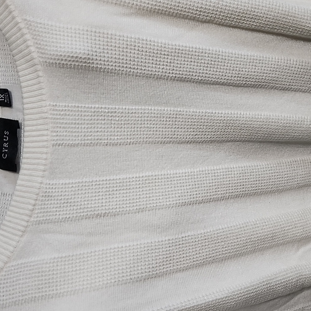 CYRUS CREAM SWEATER